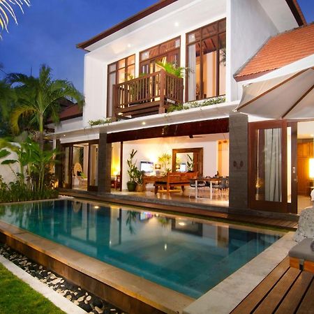 3Br Villa Erja - Minggu Villas Керобокан Екстер'єр фото